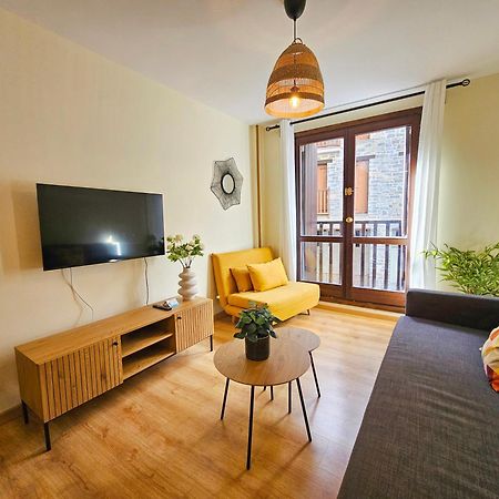 Apartamentos Escarrilla Suites 3000 Экстерьер фото