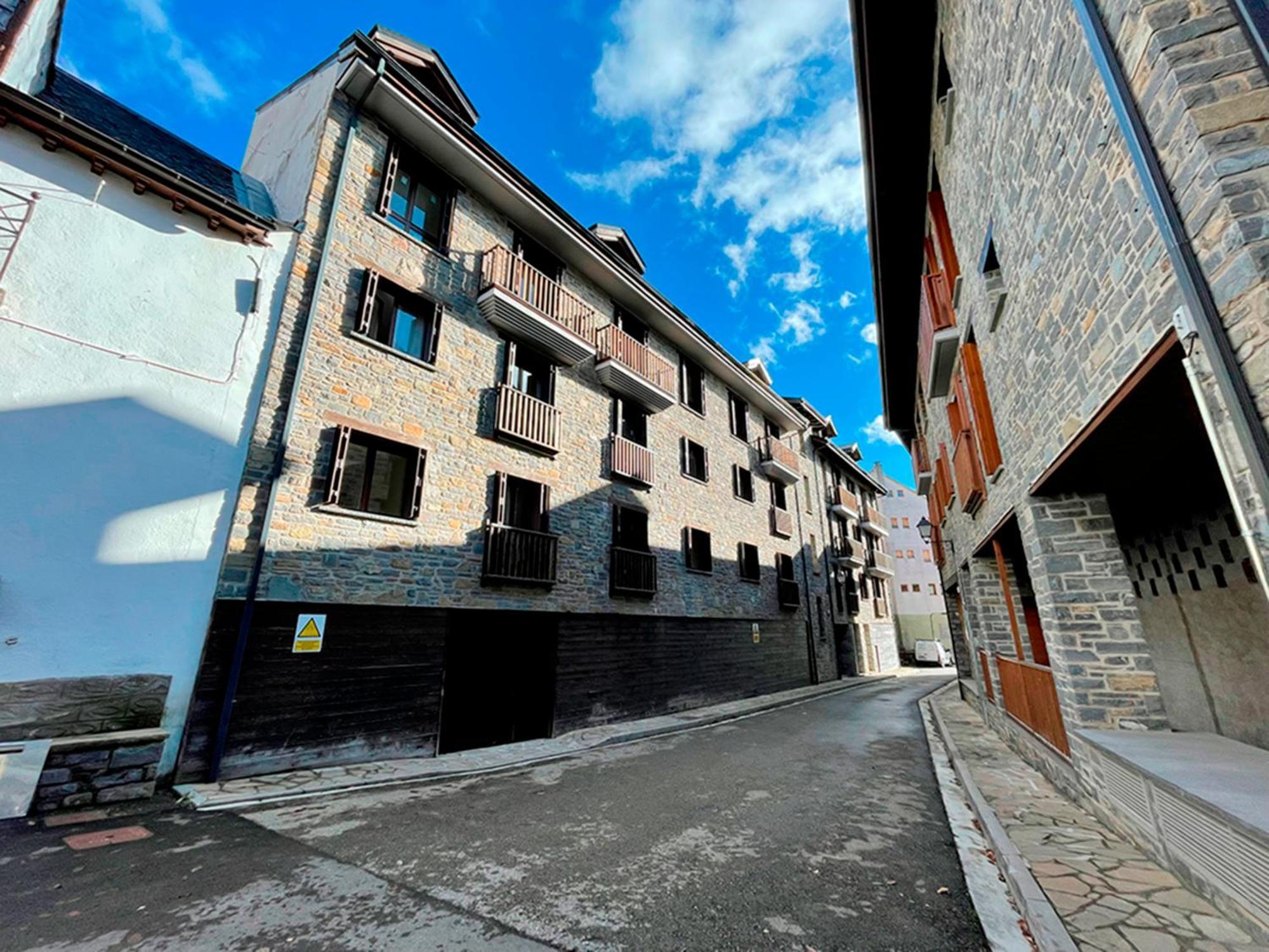 Apartamentos Escarrilla Suites 3000 Экстерьер фото
