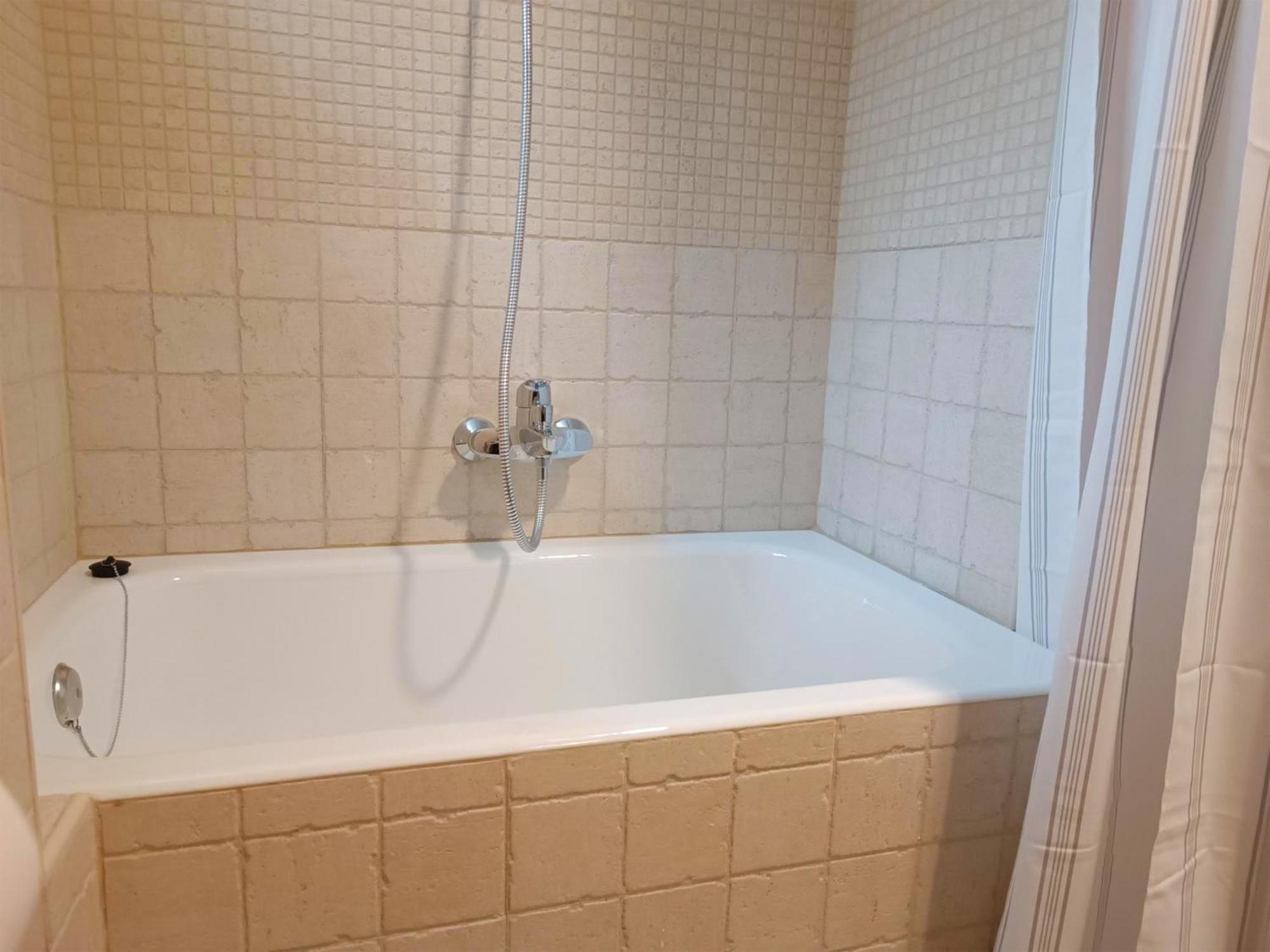 Apartamentos Escarrilla Suites 3000 Экстерьер фото